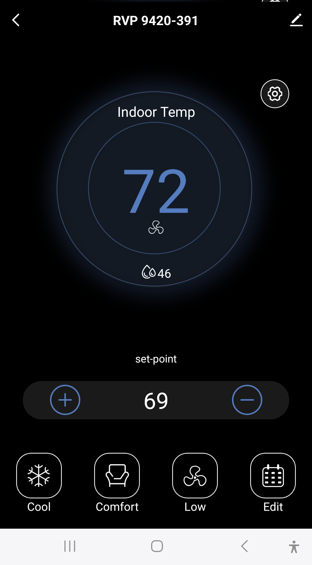 The thermostat's main screen within the Tuya app.